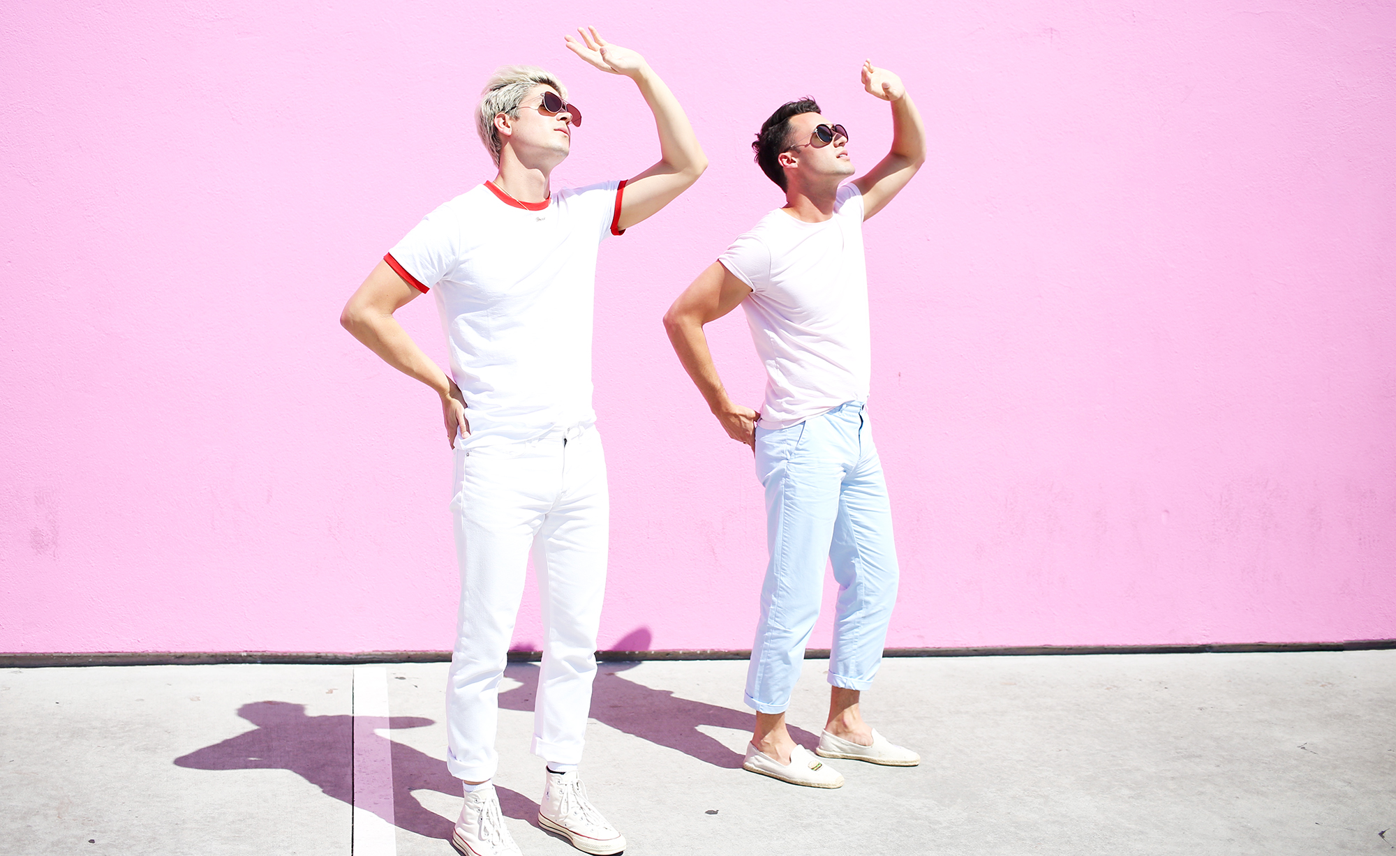 HOW TO: TAKE SO MANY PICTURES IN FRONT OF A PINK WALL